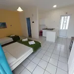شقة Odyseas Vlachata