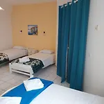 Odyseas شقة Vlachata