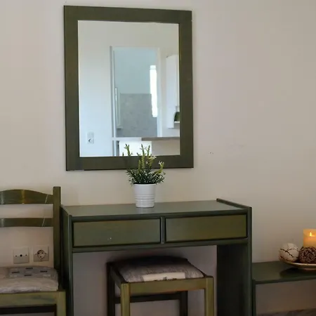 Odyseas Apartament *