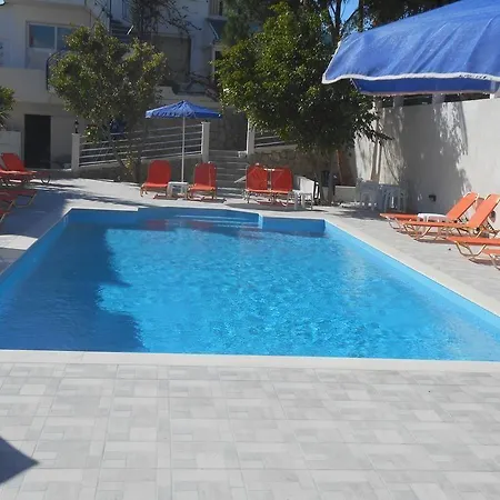 Odyseas Apartament *