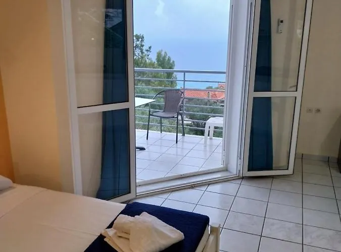 Odyseas Apartament *